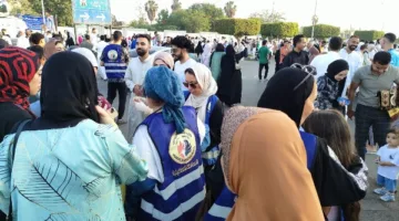 حماة الوطن يقدمون الحلوى والهدايا للأطفال خلال صلاة عيد الأضحى المبارك