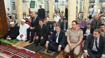 آلاف من سكان البحيرة يُصلّون في عيد الأضحى