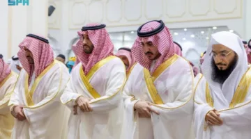 أمير ونائب أمير منطقة الجوف يشاركان في صلاة عيد الأضحى