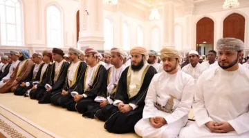 محافظ مسندم يشارك في صلاة عيد الأضحى في ولاية بخاء