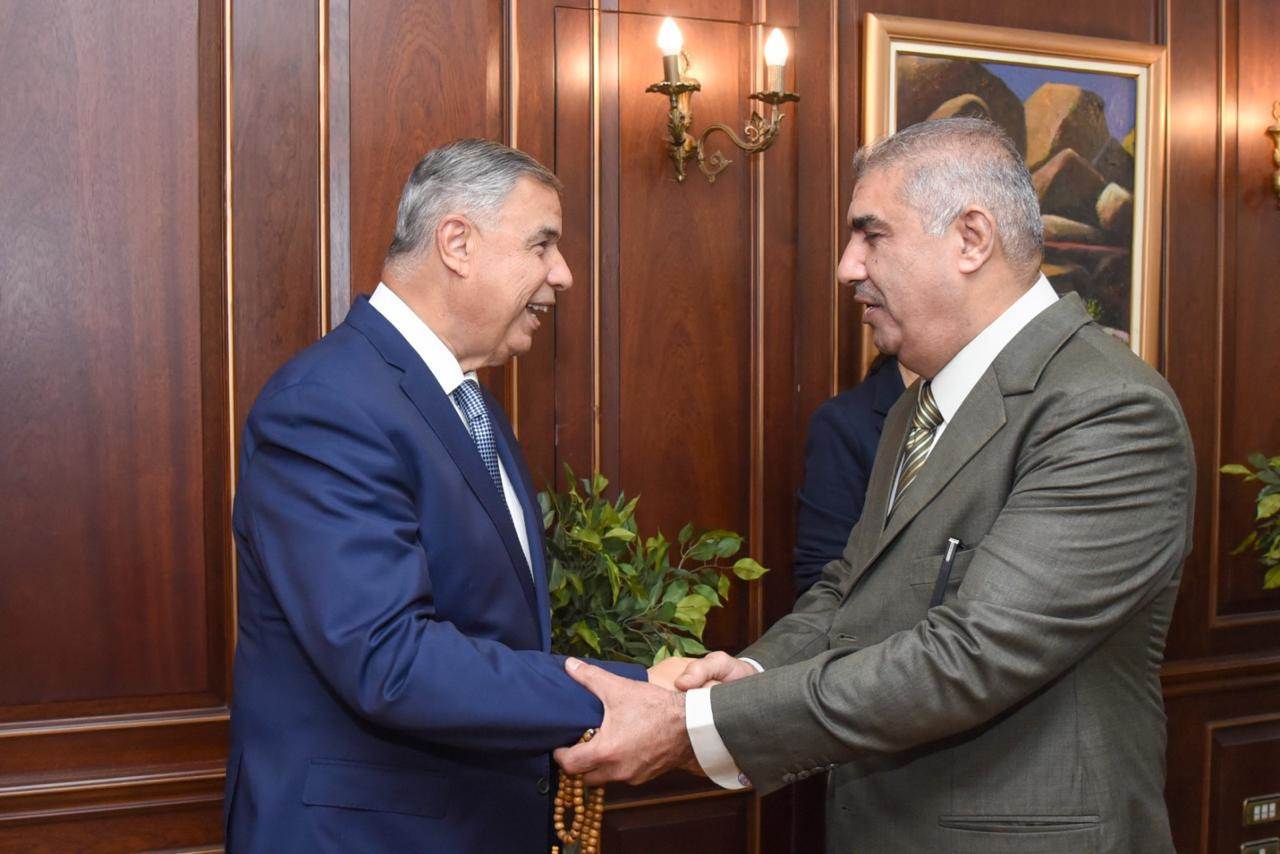 محافظ الإسكندرية يستقبل المهنئين بعيد الأضحى المبارك بديوان عام المحافظة