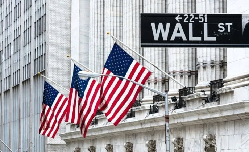 الاقتصاد الأمريكي يخلق 139 ألف وظيفة في مايو، بانخفاض عن 147 ألف وظيفة في أبريل الاقتصاد الأمريكي يخلق 139 ألف وظيفة في مايو، بانخفاض عن 147 ألف وظيفة في أبريل