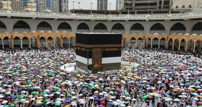 مستشار لجنة الحج والعمرة في السعودية: عدد الحجاج هذا العام تجاوز 1.6 مليون حاج مستشار لجنة الحج والعمرة في السعودية: عدد الحجاج هذا العام تجاوز 1.6 مليون حاج