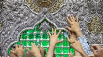 صور تبرز الأجواء داخل مقام الإمام الحسين في كربلاء