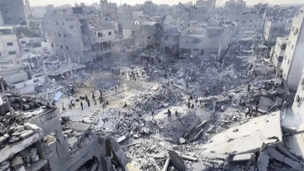 طبيبة أمريكية عادت من غزة: الادعاء الإسرائيلي بشأن دخول المساعدات للقطاع غير دقيق طبيبة أمريكية عادت من غزة: الادعاء الإسرائيلي بشأن دخول المساعدات للقطاع غير دقيق