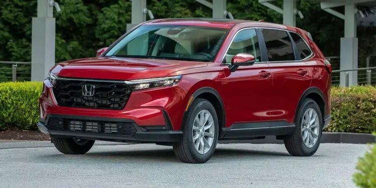 هوندا CR-V سيارات كروس أوفر رياضية بتحديثات جديدة.. مناسبة للاستخدام في المدن والمناطق الحضرية. هوندا CR-V سيارات كروس أوفر رياضية بتحديثات جديدة.. مناسبة للاستخدام في المدن والمناطق الحضرية.