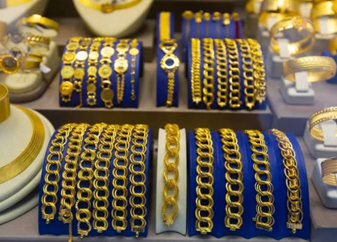 زيادة ملحوظة في سعر عيار 21 مع تكاليف المصنعية.. أسعار الذهب والسبائك اليوم السبت 7 يونيو 2025 في محلات الصاغة. زيادة ملحوظة في سعر عيار 21 مع تكاليف المصنعية.. أسعار الذهب والسبائك اليوم السبت 7 يونيو 2025 في محلات الصاغة.