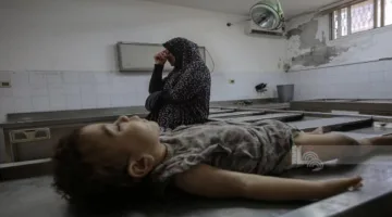 استشهاد 115 فلسطينياً وإصابة 580 أثناء بحثهم عن الطعام في غزة
