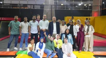 محافظ أسيوط يحتفل بعيد الأضحى مع الأطفال الأيتام ويأخذهم في رحلة ترفيهية