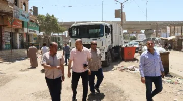 سكرتير عام بني سويف يزور لمتابعة مستوى النظافة وإزالة العوائق