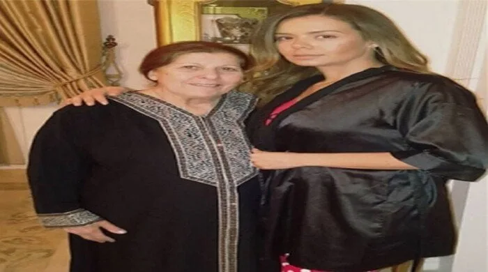 إيمي سالم تُعلّق مراسم عزاء جدتها لهذا السبب إيمي سالم تُعلّق مراسم عزاء جدتها لهذا السبب