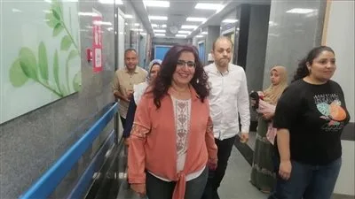 مدير صحة المنيا يزور مستشفي العدوة ومغاغة للاطلاع على مستوى الخدمات الطبية خلال عيد الأضحى. مدير صحة المنيا يزور مستشفي العدوة ومغاغة للاطلاع على مستوى الخدمات الطبية خلال عيد الأضحى.