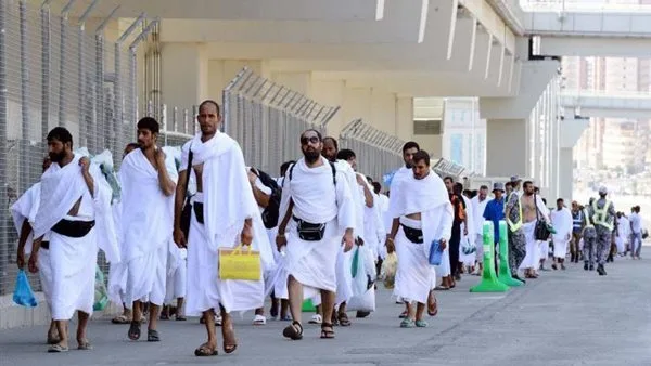متى تبدأ وتنتهي أيام التشريق؟ تعرف على أعمالها وأحكام صيامها. متى تبدأ وتنتهي أيام التشريق؟ تعرف على أعمالها وأحكام صيامها.