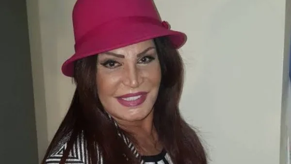 نجوى فؤاد تطمئن محبيها بعد إصابة ذراعها .. حصريًا نجوى فؤاد تطمئن محبيها بعد إصابة ذراعها .. حصريًا