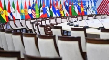 آفاق النظام المالي العالمي في منتدى سانت بطرسبرج الاقتصادي