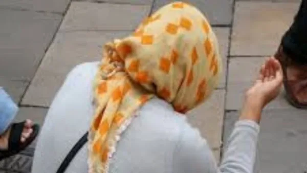محاكمة الشخص المتهم بقتل متسولة في الأميرية يوم السبت القادم. محاكمة الشخص المتهم بقتل متسولة في الأميرية يوم السبت القادم.