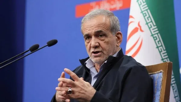 الرئيس الإيراني: نرفض السلاح النووي ونرغب في التعاون مع وكالة الطاقة الذرية الرئيس الإيراني: نرفض السلاح النووي ونرغب في التعاون مع وكالة الطاقة الذرية