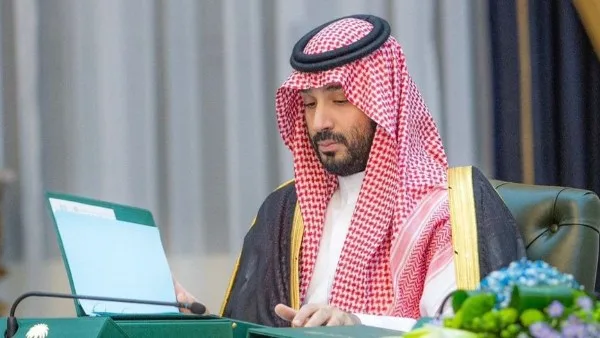 ولي العهد السعودي يعلن عن نجاح موسم الحج ويشدد على التزامنا بتقديم الخدمة لضيوف الرحمن. ولي العهد السعودي يعلن عن نجاح موسم الحج ويشدد على التزامنا بتقديم الخدمة لضيوف الرحمن.