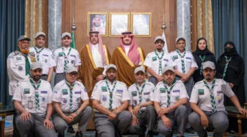 وزير الداخلية يثني على مساهمات الكشافة durante الحجّ