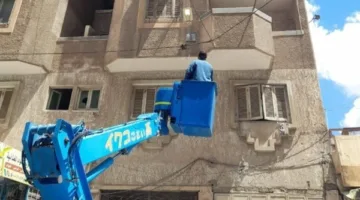 محافظ الإسكندرية يوجه بتحسين خدمة الإنارة وإجراء صيانة دورية لشبكات وأعمدة الكهرباء