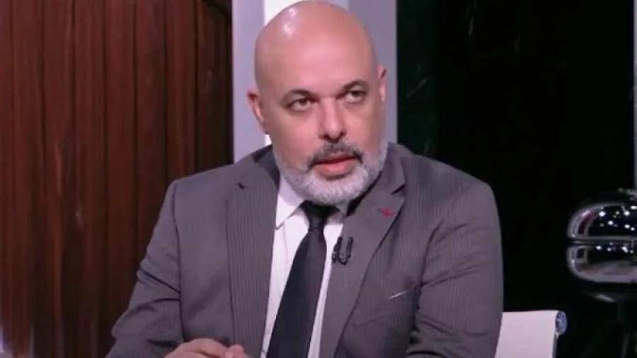 رئيس قسم الذهب: زيادة الاحتياطي النقدي تعزز استقرار الجنيه وتقلل تقلبات أسعار الذهب رئيس قسم الذهب: زيادة الاحتياطي النقدي تعزز استقرار الجنيه وتقلل تقلبات أسعار الذهب