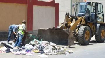 رئيس مدينة بورفؤاد: استمرار جهود تنظيف الشوارع خلال اليوم الثالث من عيد الأضحى المبارك.