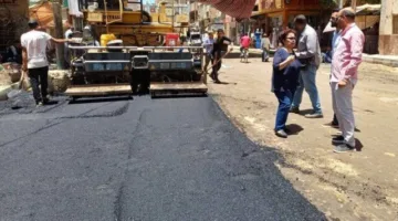 في إطار خطة التوسيع الحضري.. محافظ المنيا يراقب تنفيذ مشاريع تحسين الطرق في ملوى ومطاي.