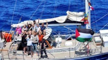 سفينة “مادلين” تقترب من سواحل غزة، ومسؤول أمني إسرائيلي يعلن عن نية الجيش منعها من الوصول إلى القطاع.. (صورة/فيديو)