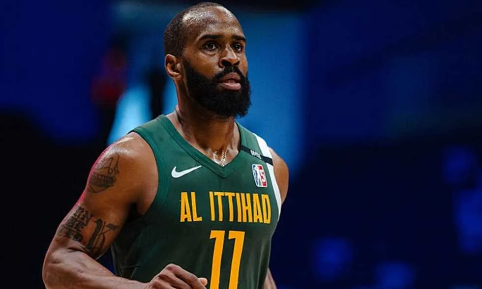 قاطعة – مدرب الاتحاد عبر في الجول: نواجه العديد من الإصابات.. وهناك فريقان محتملان للفوز بلقب BAL. قاطعة – مدرب الاتحاد عبر في الجول: نواجه العديد من الإصابات.. وهناك فريقان محتملان للفوز بلقب BAL.