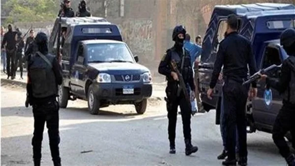 تحركات مكثفة للقبض على المتهمين في الاعتداء على شاب خلال مشاجرة بحدائق القبة تحركات مكثفة للقبض على المتهمين في الاعتداء على شاب خلال مشاجرة بحدائق القبة