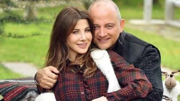 ماذا يحدث؟ .. نانسي عجرم تغازل زوجها في لحظة عاطفية ماذا يحدث؟ .. نانسي عجرم تغازل زوجها في لحظة عاطفية