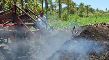 حملة واسعة تُزيل 4 منشآت غير قانونية لإنتاج الفحم النباتي في كفر البطيخ بدمياط