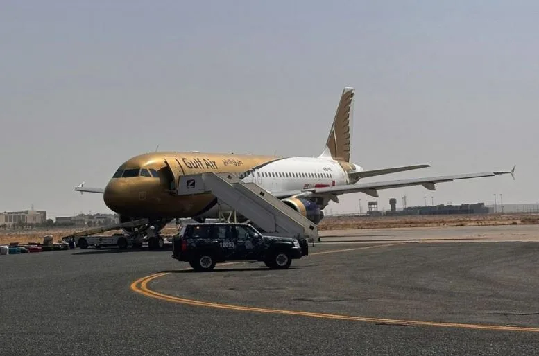 عاجل.. بعد تقرير عن قنبلة على متنها.. الطيران المدني: طائرة تهبط بسلام في الكويت. عاجل.. بعد تقرير عن قنبلة على متنها.. الطيران المدني: طائرة تهبط بسلام في الكويت.