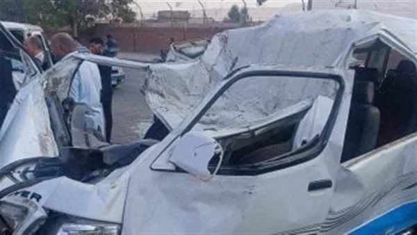 وفاة وإصابة 8 أفراد في حادث اصطدام بالطالبية وفاة وإصابة 8 أفراد في حادث اصطدام بالطالبية