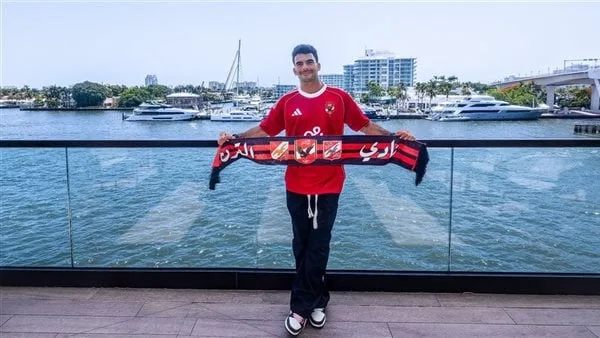 عاجل.. الأهلي يضع خطة خاصة لتأهيل زيزو ونظام جديد لتحفيز اللاعبين في كأس العالم عاجل.. الأهلي يضع خطة خاصة لتأهيل زيزو ونظام جديد لتحفيز اللاعبين في كأس العالم