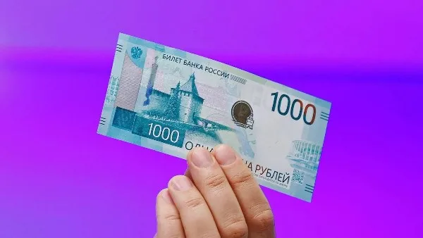 باحث روسي: الروبل أنعش الأسواق وحقق ارتفاعًا بنسبة 40% بفضل ثلاثة عوامل أساسية باحث روسي: الروبل أنعش الأسواق وحقق ارتفاعًا بنسبة 40% بفضل ثلاثة عوامل أساسية