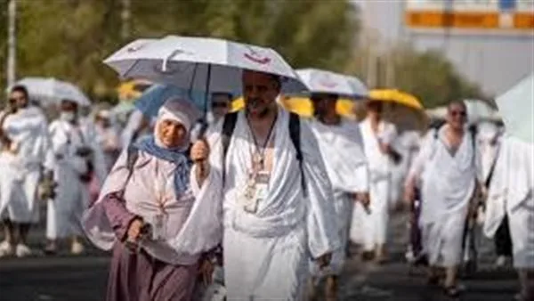 الحجاج ‘المتعجلون’ يختتمون رحلتهم بأداء طواف الوداع (فيديو) الحجاج ‘المتعجلون’ يختتمون رحلتهم بأداء طواف الوداع (فيديو)