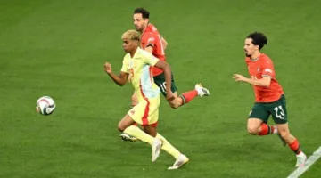 إسبانيا تتفوق على البرتغال 2-1 في الشوط الأول من نهائي دوري الأمم الأوروبية «فيديو»