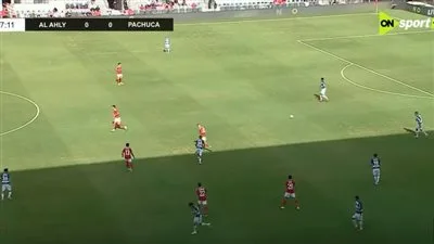 بتسديدة لا تُرد، باتشوكا يتقدم على الأهلي في منتصف الشوط الأول بتسديدة لا تُرد، باتشوكا يتقدم على الأهلي في منتصف الشوط الأول