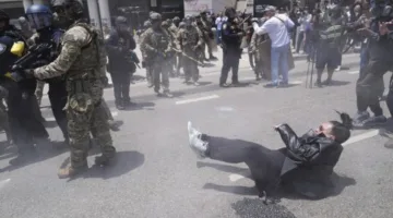 ترامب يأمر وزيري الأمن الداخلي والدفاع باتخاذ خطوات لـ “تحرير لوس أنجلوس من هجوم المهاجرين”