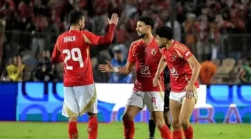 تريزيجيه يعادل النتيجة (1-1).. متابعة مباراة الأهلي وباتشوكا مباشرة