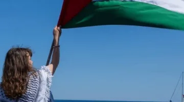 الجيش الإسرائيلي يستهدف سفينة الحرية قبالة سواحل غزة