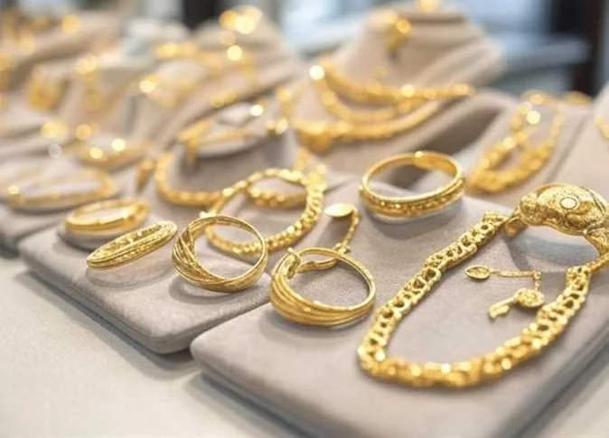 بعد ارتفاع سعر عيار 21 مؤخرًا.. أسعار الذهب اليوم الاثنين 9 يونيو 2025 في محلات الصاغة بعد ارتفاع سعر عيار 21 مؤخرًا.. أسعار الذهب اليوم الاثنين 9 يونيو 2025 في محلات الصاغة