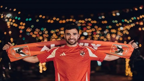 أمير هشام يثني على عودة تريزيجيه إلى الأهلي: هدف أول منذ 10 سنوات أمير هشام يثني على عودة تريزيجيه إلى الأهلي: هدف أول منذ 10 سنوات