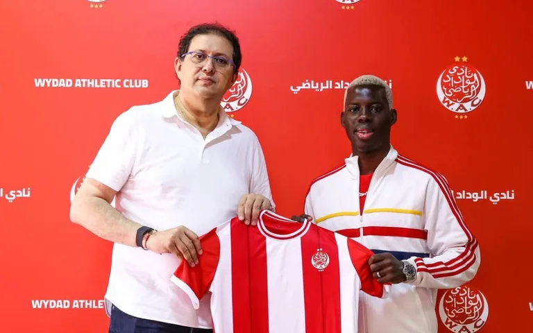 بعد التعاقدات القوية.. كيف سيتشكل فريق الوداد في بطولة كأس العالم للأندية؟ بعد التعاقدات القوية.. كيف سيتشكل فريق الوداد في بطولة كأس العالم للأندية؟
