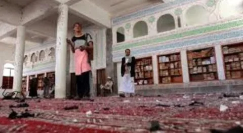 مجزرة في مسجد باليمن: مسلح يقتل 12 فرداً
