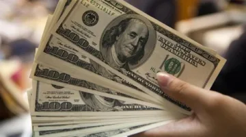 سعر الدولار الرسمي مقابل الجنيه في البنوك في رابع أيام العيد