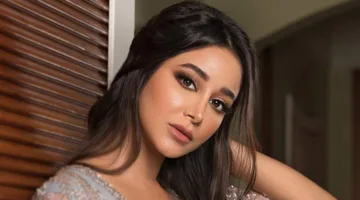 أصيل عمران تواجه مرضاً مناعياً خطيراً يهدد حياتها.