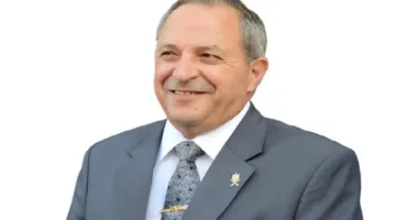 إجراءات فورية من محافظ بورسعيد لإنقاذ ثلاثة أطفال بلا مأوى