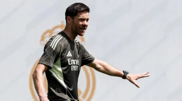 تشابي ألونسو يتولى التدريب الأول لريال مدريد تحضيرًا لكأس العالم